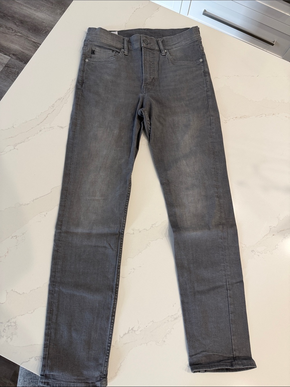 H&M Men’s Grey Rinse Jeans